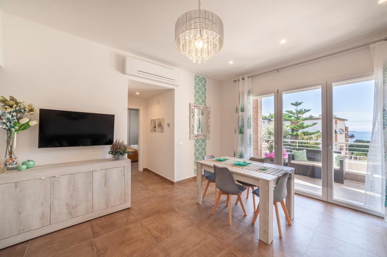 Prima Dell'Elba Family Apartments Piombino Exteriör bild