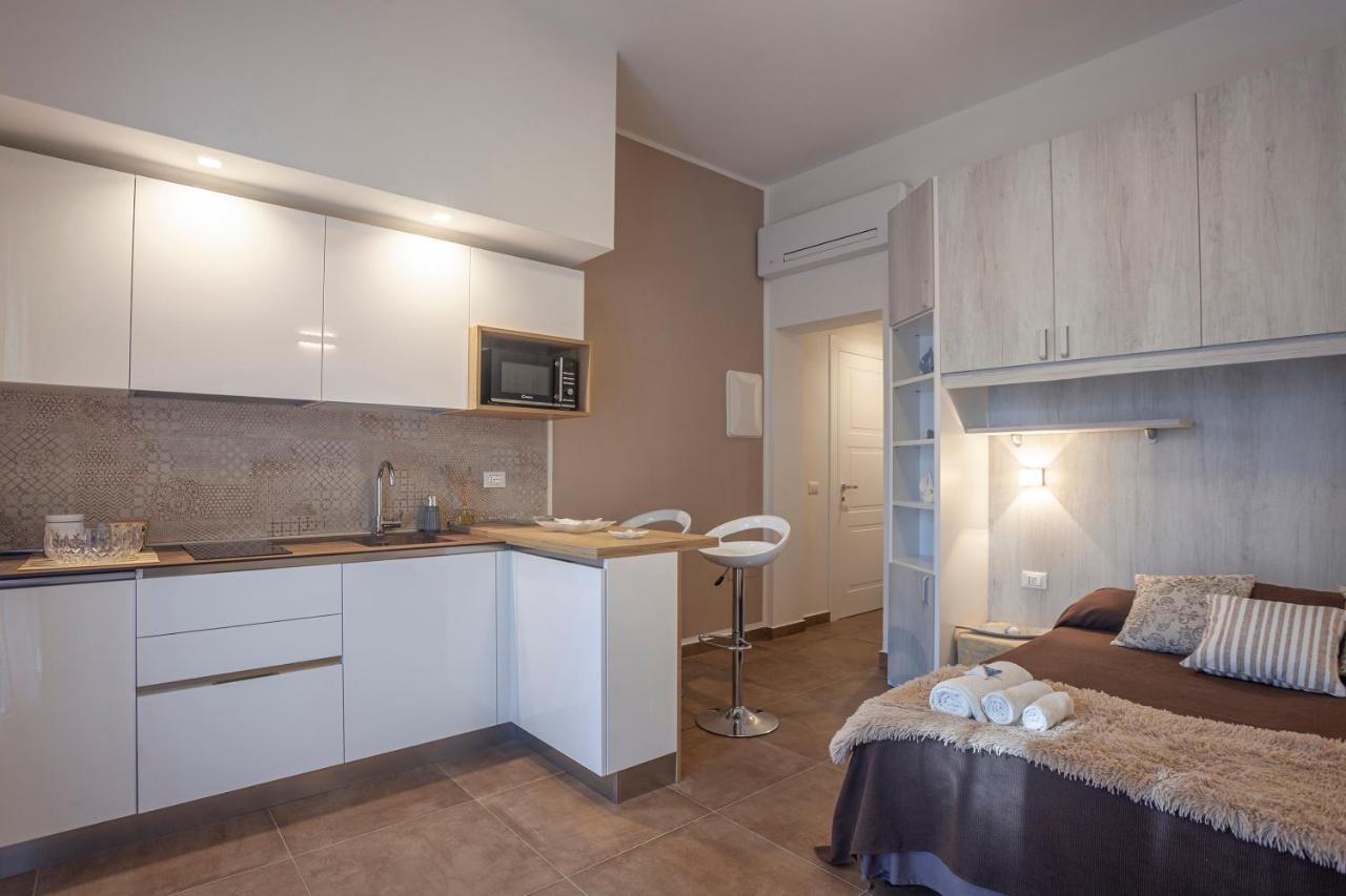 Prima Dell'Elba Family Apartments Piombino Exteriör bild